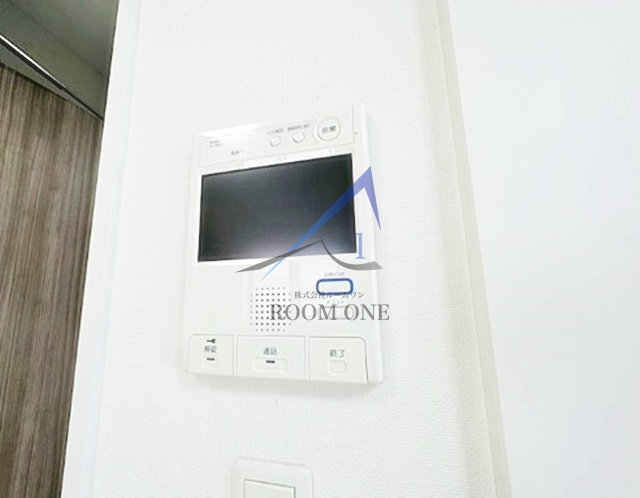 セキュリティ　モニター付きインターホンです。