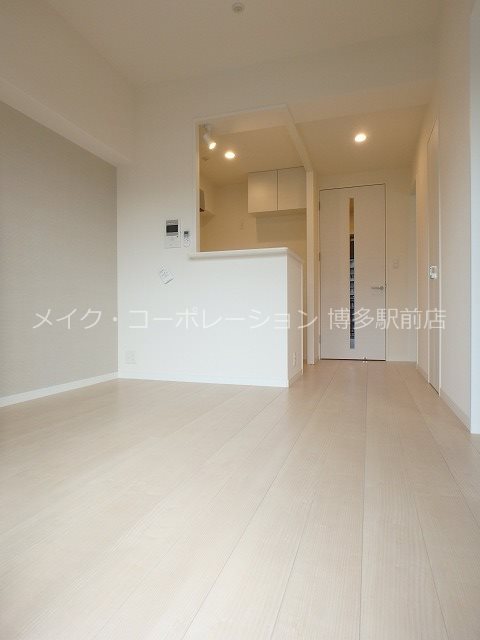 居室・リビング　※写真は棟内別部屋参考写真です