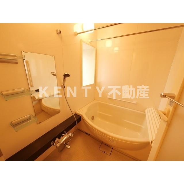 バス・シャワールーム　お風呂で日々の疲れを落としましょう