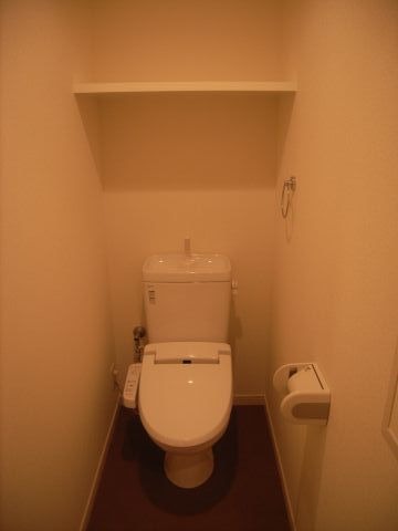 トイレ　別号室イメージ