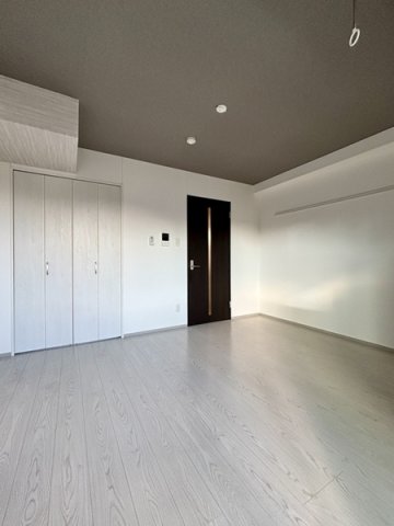 その他設備　室内エアコン付き♪