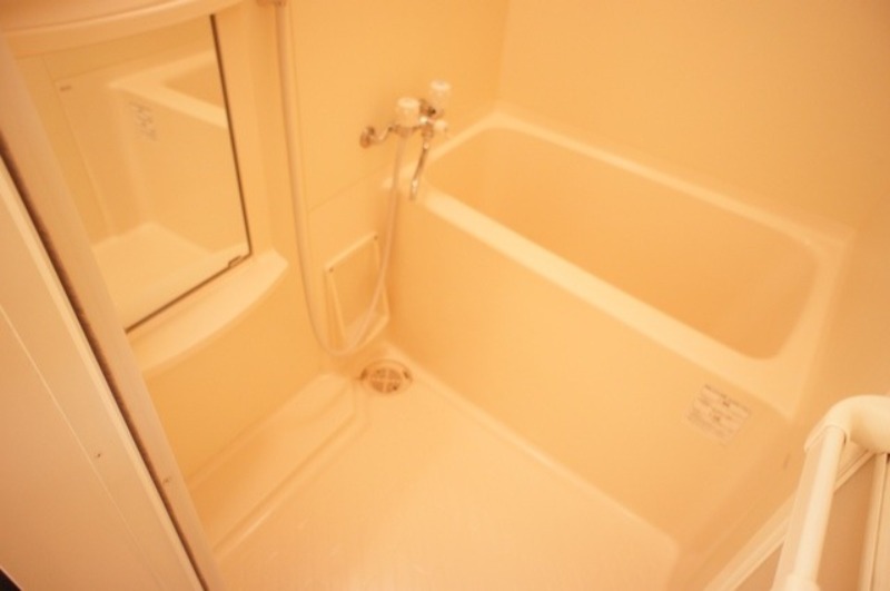 バス・シャワールーム　図面と現状に相違がある場合には現状を優先