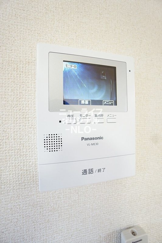 セキュリティ　事前に訪問者を目視してから対応できるTVモニターホン付☆