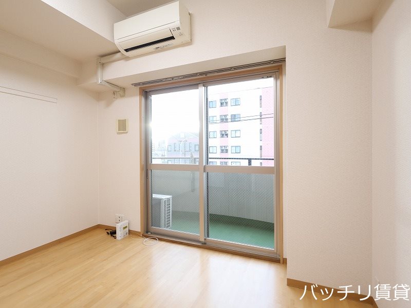 バルコニー　同室タイプ掲載の為現況を優先します。