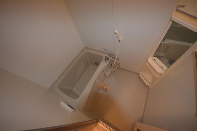 バス・シャワールーム　☆清潔なお風呂場です♪☆