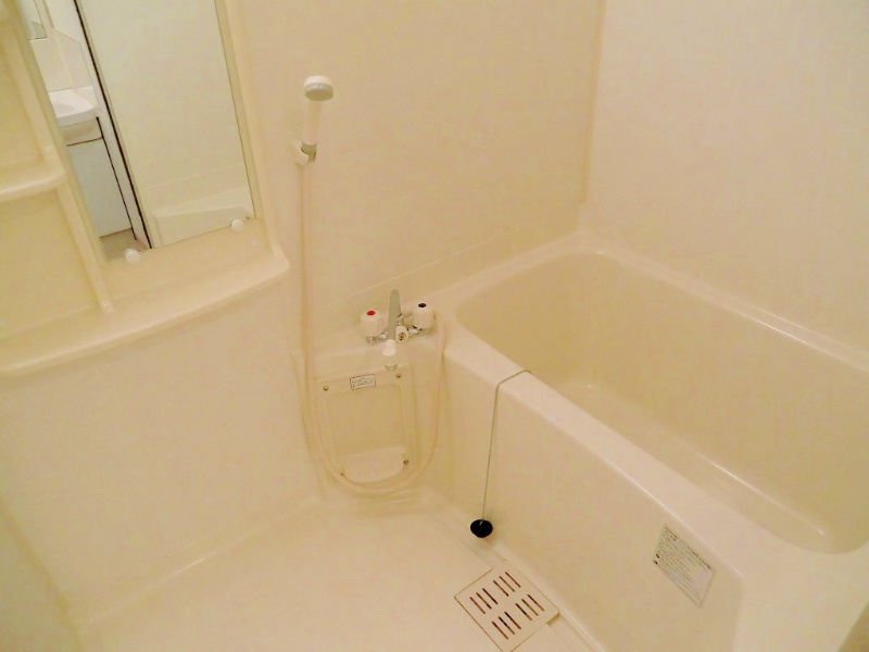 バス・シャワールーム　お風呂もキレイ♪