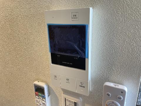 セキュリティ　カメラ付インターホン（イメージ）