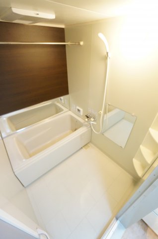 バス・シャワールーム　※同物件・同タイプの写真です。