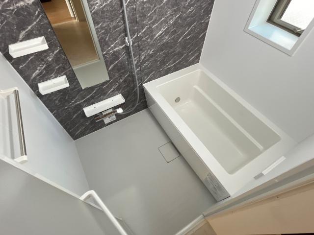 バス・シャワールーム　バス（イメージ）