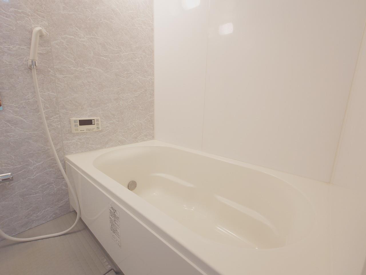 バス・シャワールーム　追い焚き給湯有り