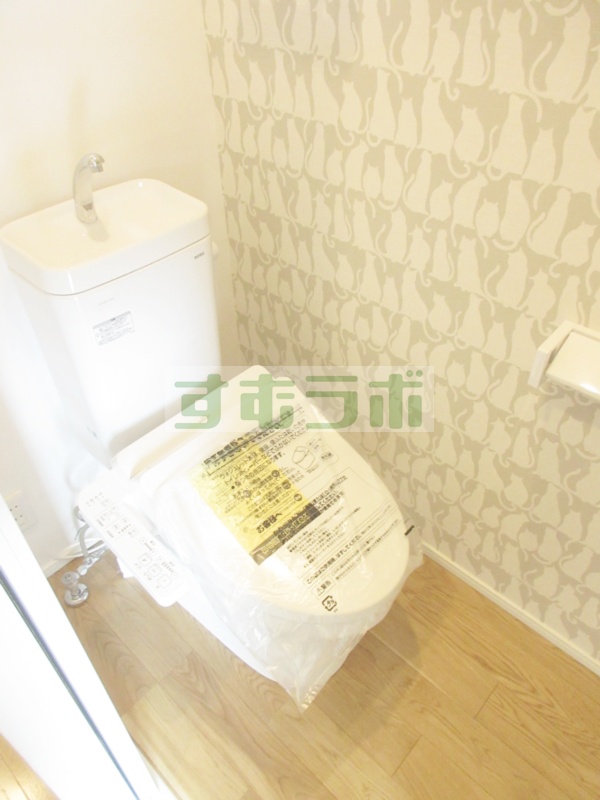 トイレ　猫柄のクロスで猫愛表現！