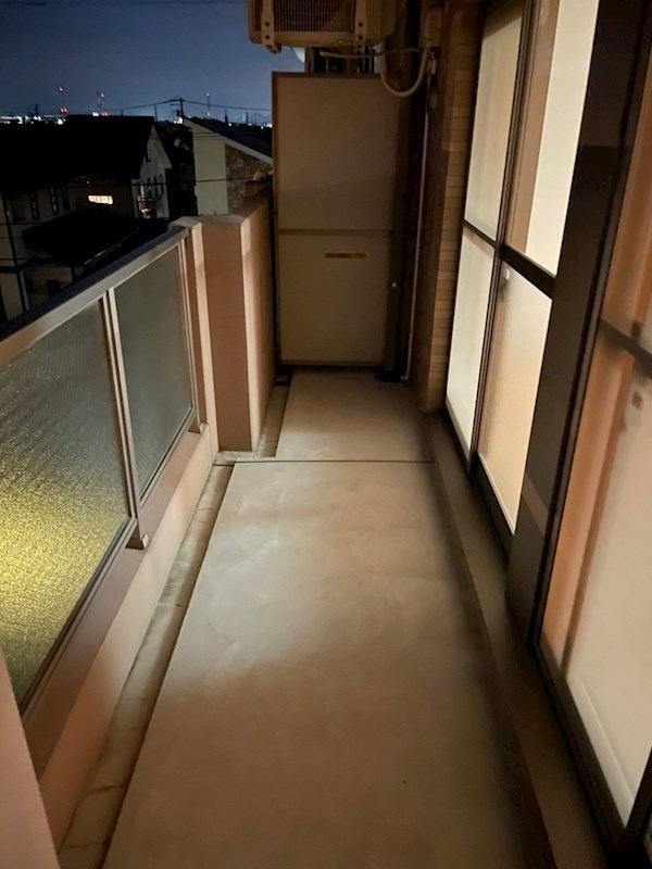 バルコニー　反転部屋参照