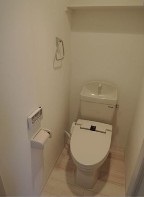 トイレ　別部屋参考写真