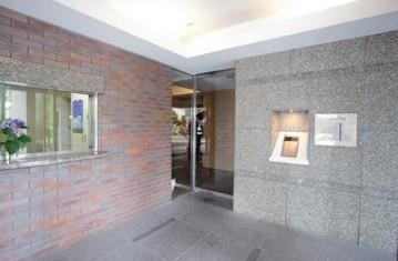 エントランス　☆共用部分☆