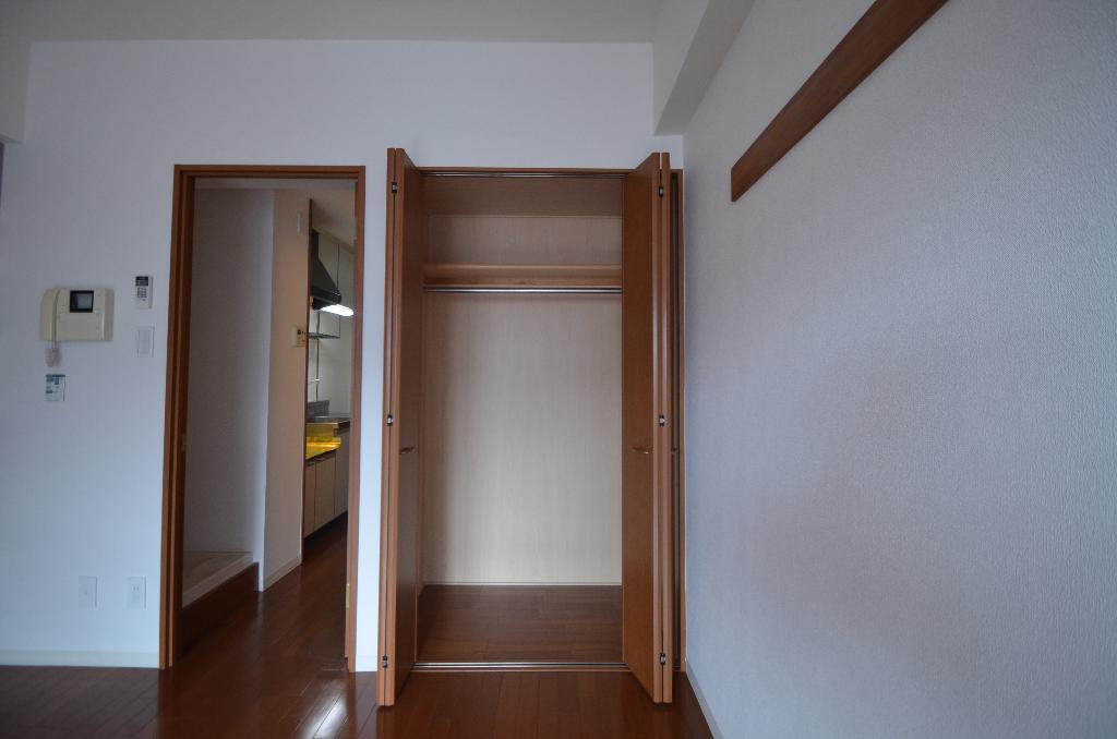 収納　クローゼット