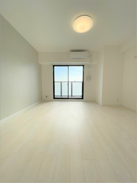 居室・リビング　＊新築につき同物件の別室の写真です。