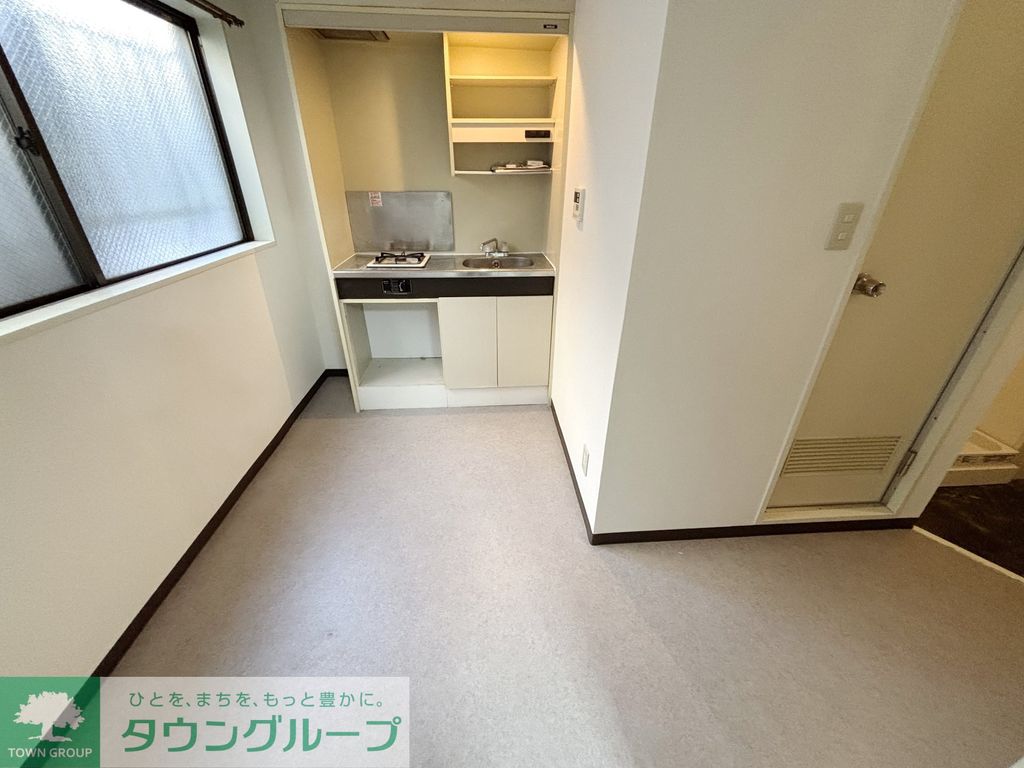 キッチン　バルコニー