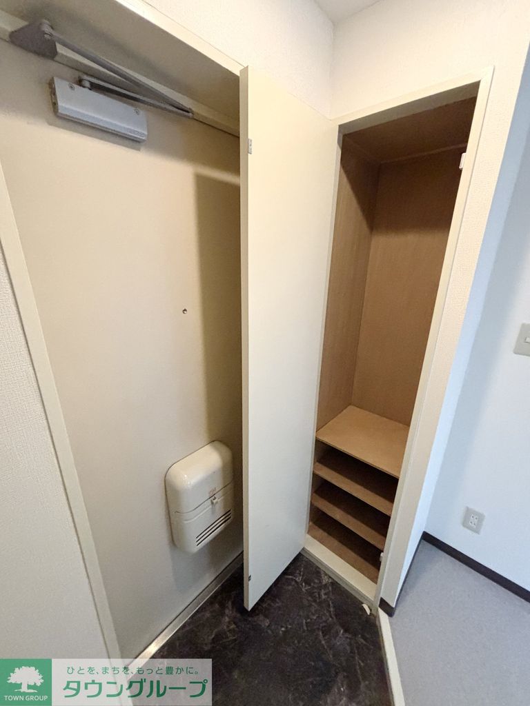 玄関　収納
