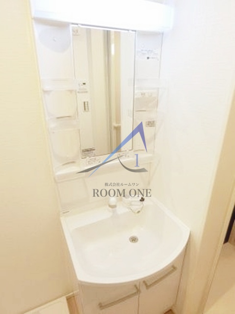 洗面設備　洗面台です。