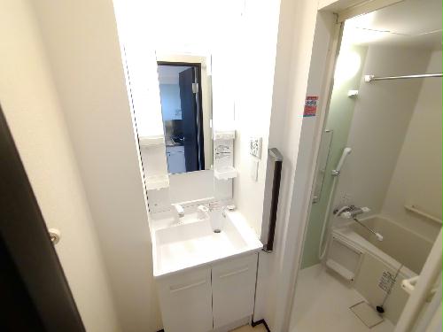 洗面設備　独立洗面台