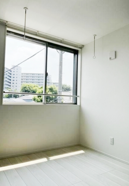 居室・リビング　同仕様参考写真