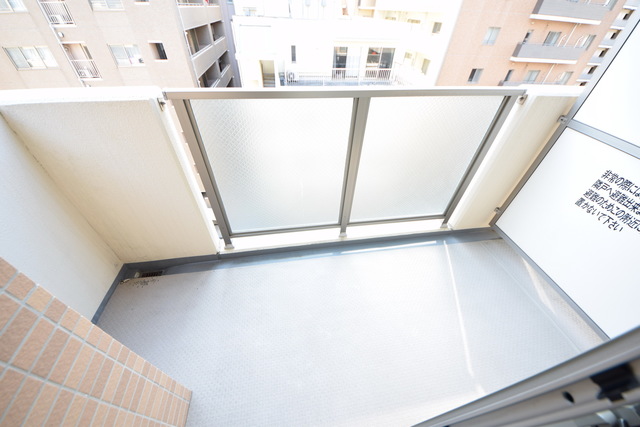 バルコニー　～洗濯でもしよう～