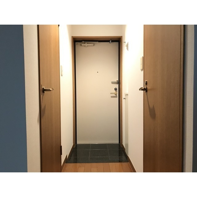 玄関　同タイプ別部屋画像・現況優先