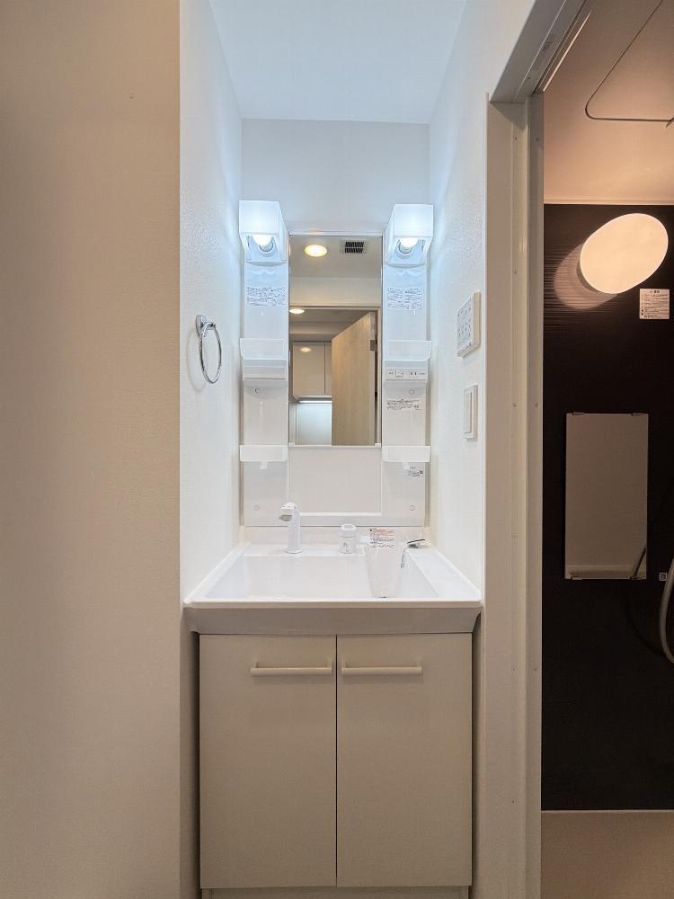 洗面設備　☆嬉しい独立洗面台☆