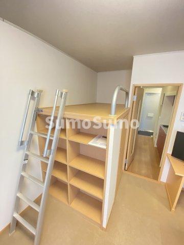 その他部屋・スペース　落ち着いて過ごせるお部屋なので、寝室にいかがでしょうか