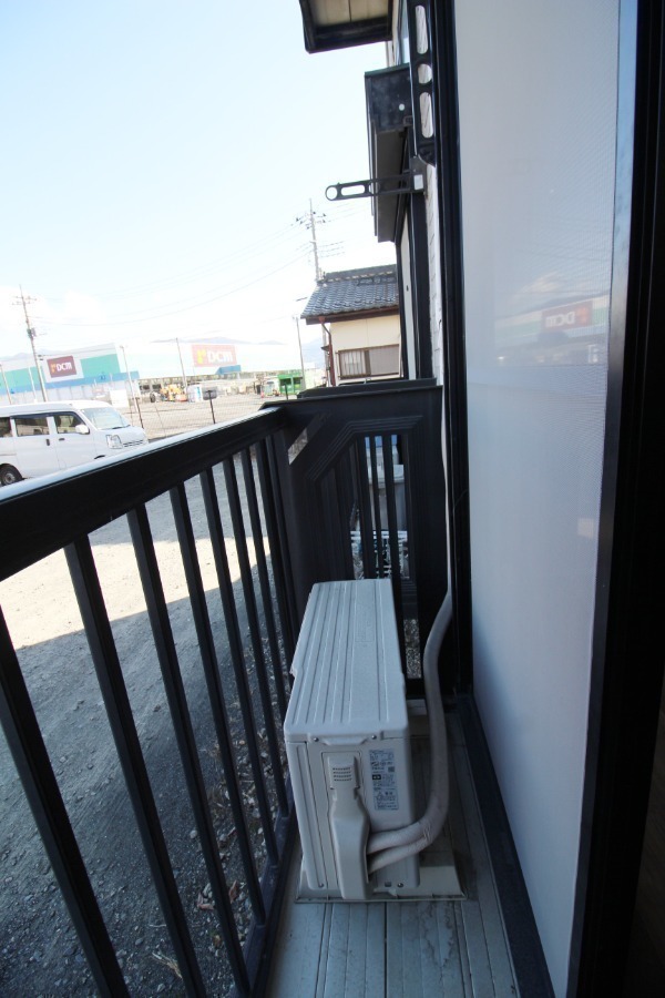 バルコニー　ベランダ