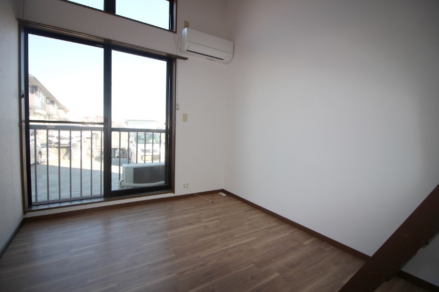 居室・リビング　リビング