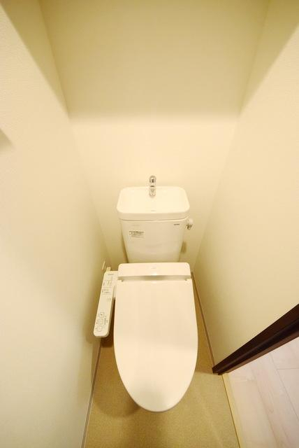 トイレ　別号室参考画像