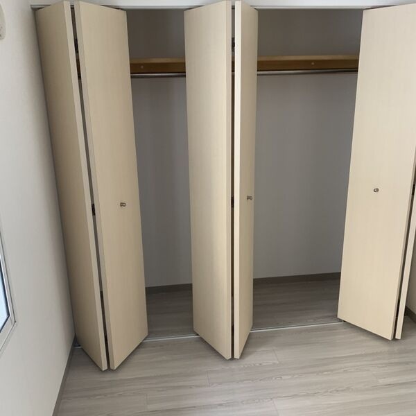 収納　衣類の収納に便利なクローゼット付きです♪