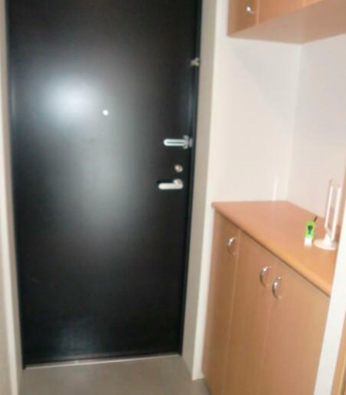 玄関　※参考写真※