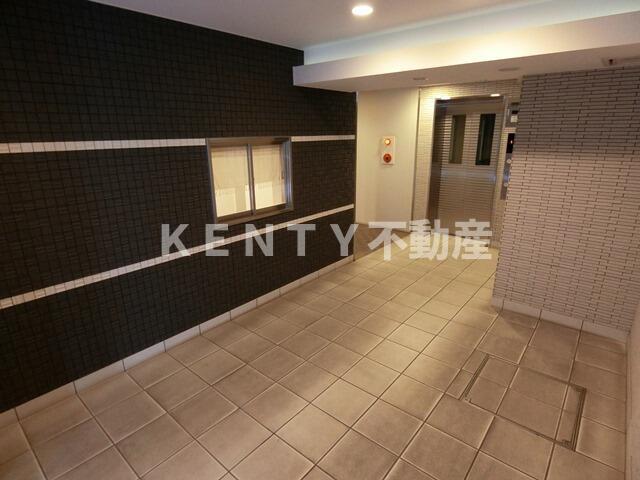 ロビー　落ち着いたロビーです