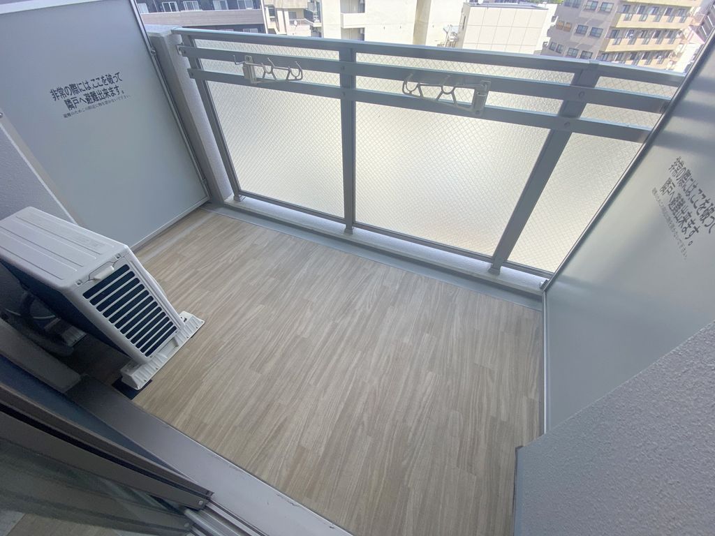 バルコニー　バルコニー