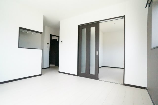 居室・リビング　別号室イメージ