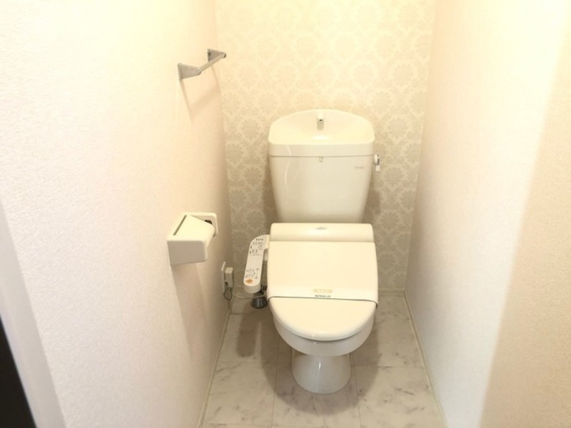 トイレ　図面と現状に相違がある場合には現状を優先