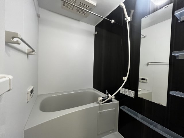 バス・シャワールーム　お風呂です
