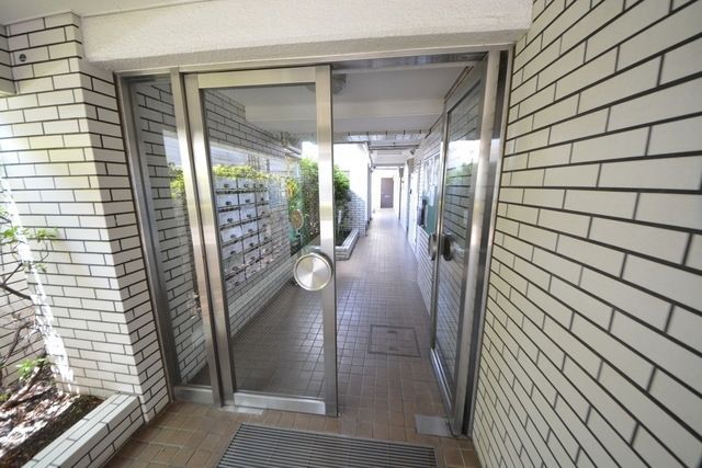 エントランス　エントランス