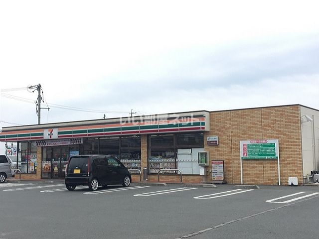 コンビニ　セブンイレブン 浜北尾野店（コンビニ）まで1744m
