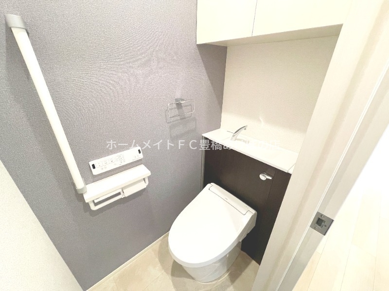 トイレ　同型完成モデル