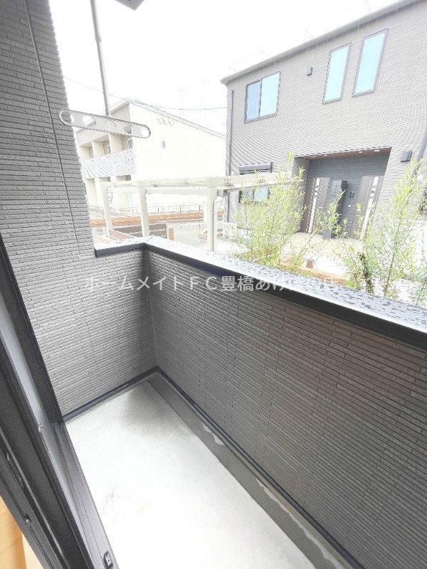 バルコニー　同型完成モデル