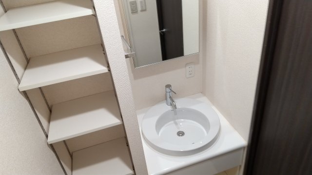 洗面設備　同仕様写真
