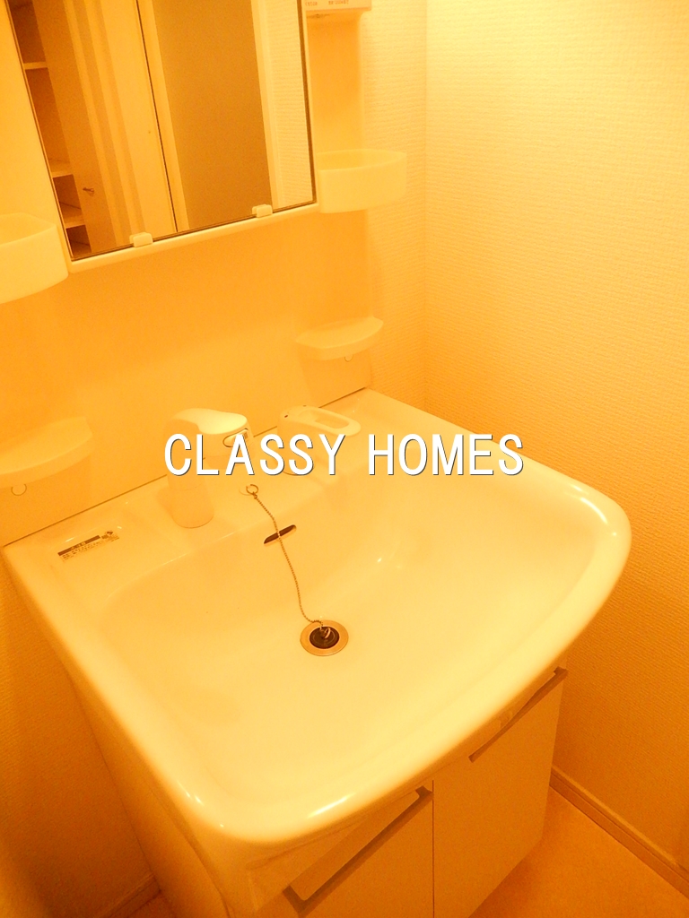 洗面設備　2008年竣工　バレーヌ大森山王：洗面台