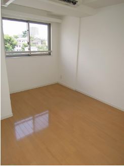 居室・リビング　2008年竣工　バレーヌ大森山王：居室