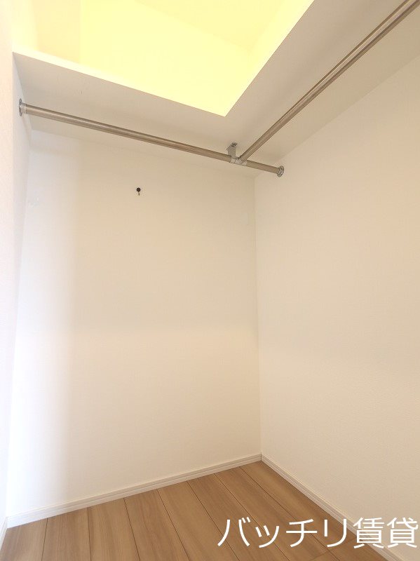 収納　同物件の別号室になります。現況を優先致します