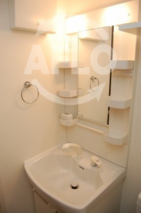 洗面設備　ラナップスクエア南堀江　独立洗面台