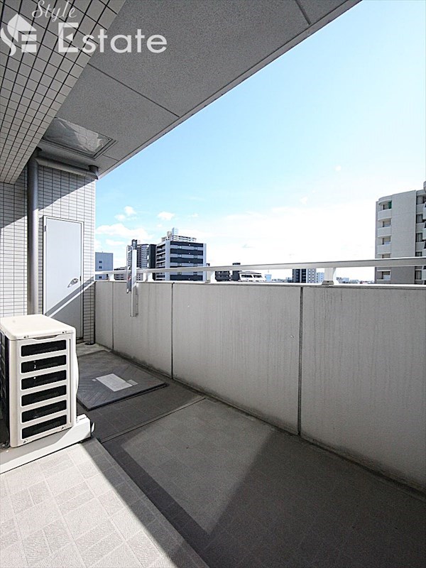 バルコニー　バルコニー