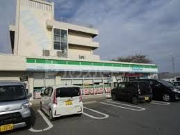 コンビニ　ファミリーマート市川高谷店（コンビニ）まで1750m